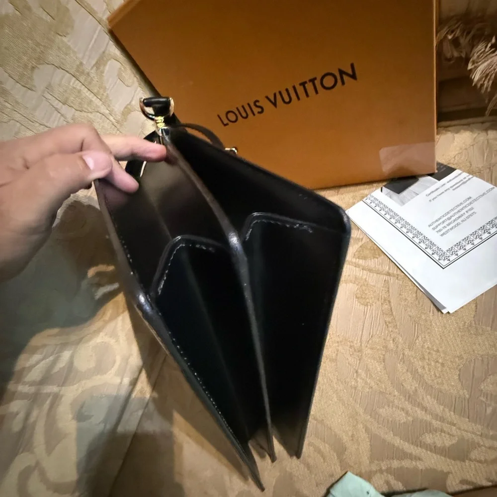 LOUIS VUITTON Capucines Black EPI Leather Women's Shoulder Bag - Picture 17 of 17